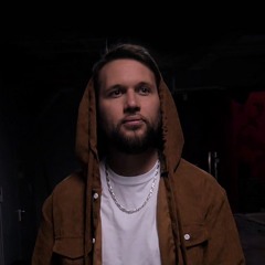 GREZOU Comme tout le monde Clip LVDM 11 2020.mp3