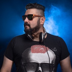 Julian TSF @ House Vibes