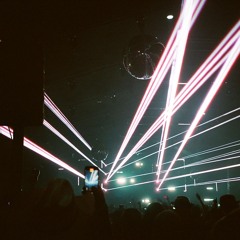 FLY