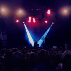 Air Un @ Fiesta Mayor Lleida Main Stage at Night