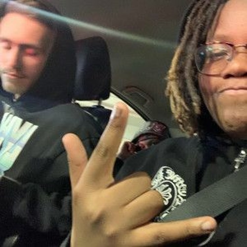 yvessaintlaurent (feat. maajins & 4luuu)