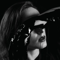 Tuğçe Şenoğul - Bıraktığın İzler (Valvage Remix)