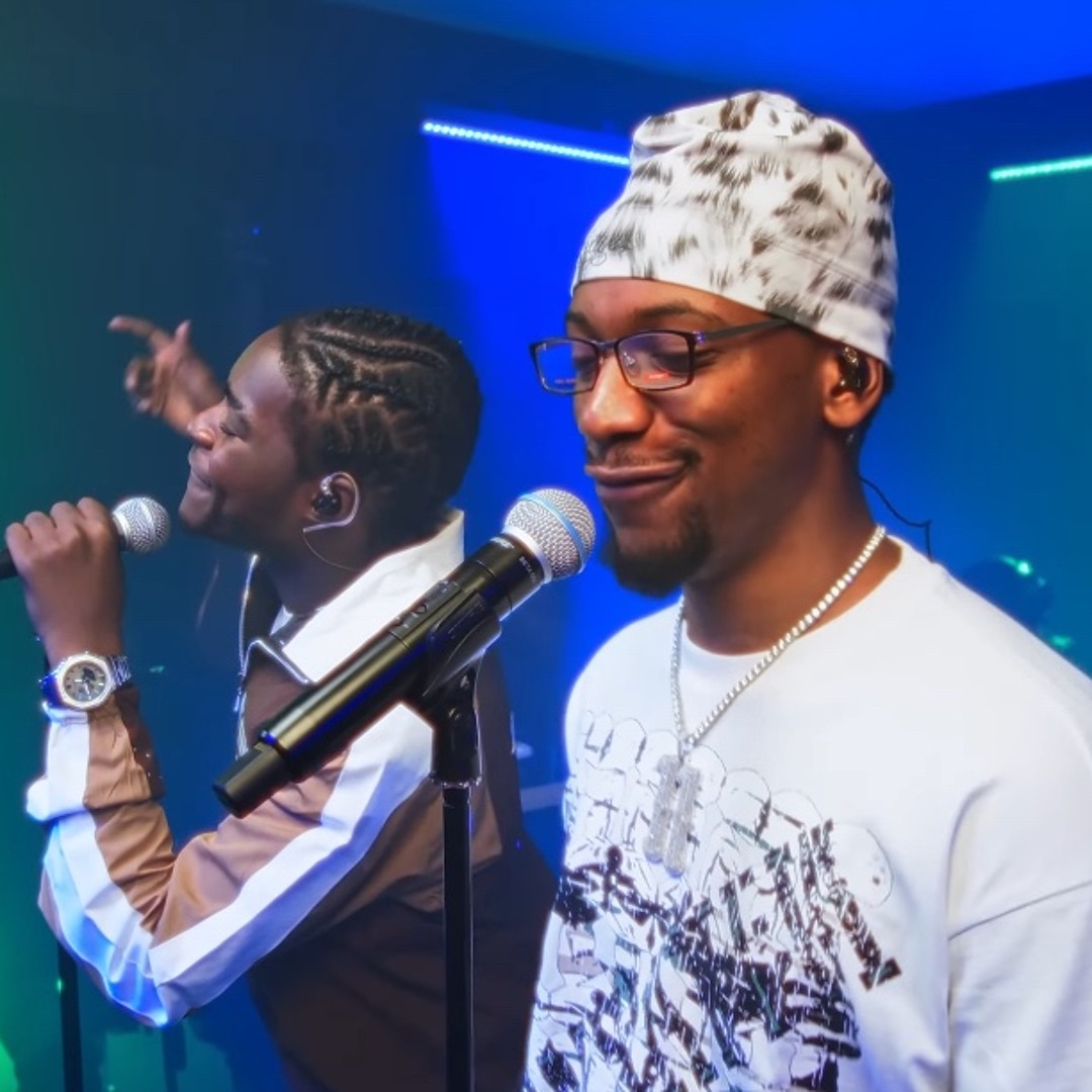 Stream No11 & Ayjay bobo - HOW FAR Glitch Session by ch210k | Listen ...