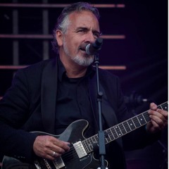 Lights Out - Robbert Fossen