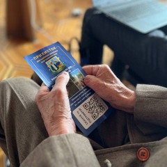 Чому важливо розповідати історії переселенців старшого віку, на підтримку яких Карітас України збирає 2 млн грн