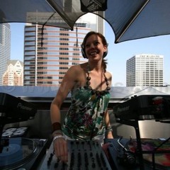 Karin Bash 2007 Housey Demo_LA Standard Rooftop Pool Party