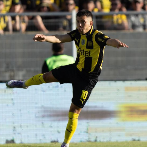 Stream Peñarol Y Nacional Empataron 2 A 2 En La Primera Final De La