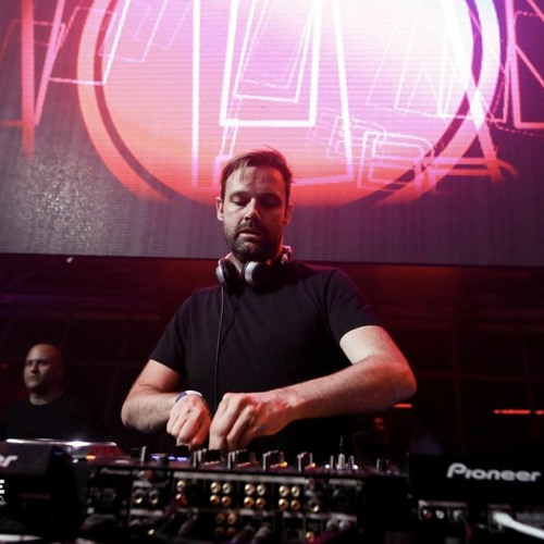 Paul Thomas Presents UV Radio 186