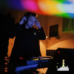 Surprinz Electroniques 002