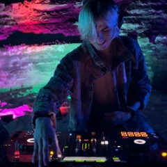 JAMES BLONDE @ GARBAGE BEACH - AA005