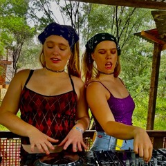 SISTERS @ The TOWN 2024 - 90's edition