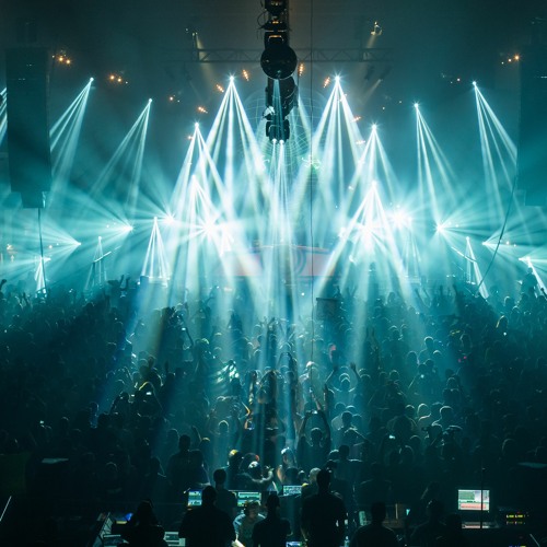 Hollywood's bleeding (hardstyle bootleg)