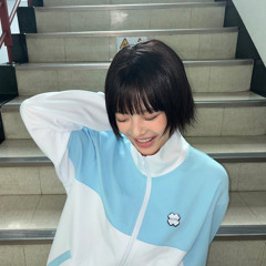 뉴진스 하니 Hanni - 푸른 산호초 Aoi Sangosho 靑い珊瑚礁