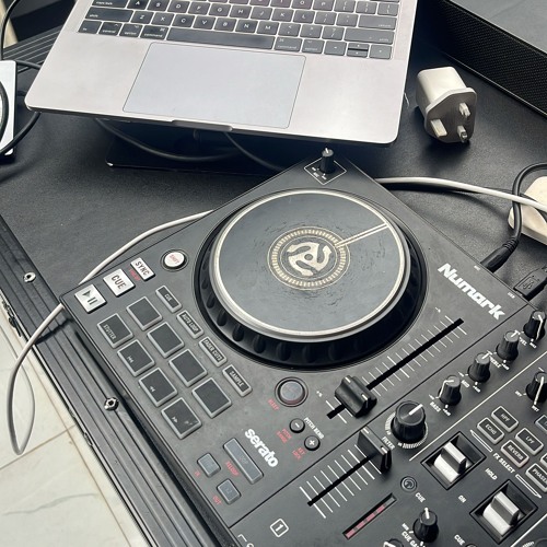 Non stop Mid Tempo Trap