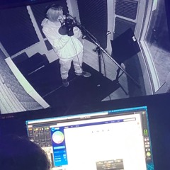 SHOULDERS - SADBOI M