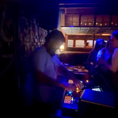 live @ suga 22:11:25 [first half]