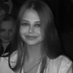 صاير ما احب الدنيا الا وياه.