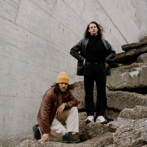 Feng Suave - Sink Into The Floor (DKODA Remix)