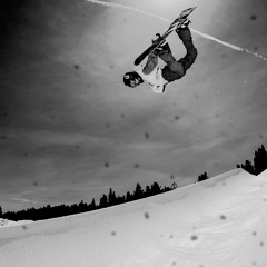 Mazbou Q & The NZ Team - Skyline (feat The Acapablos)