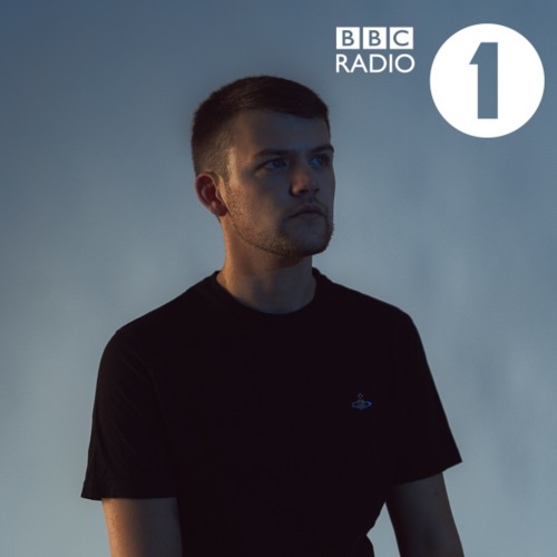 Jaguar plays Evan Duthie - 'Nobody' on BBC Radio 1