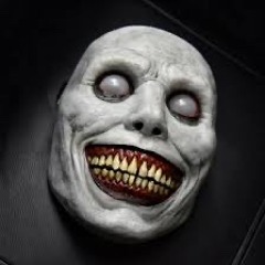 WHATS YOUR FAV SCARY MOVIE? ......free download!!