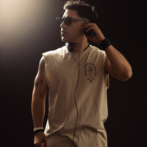 MELODIC TECHNO PARA NIKA EL DIOS DEL SOL