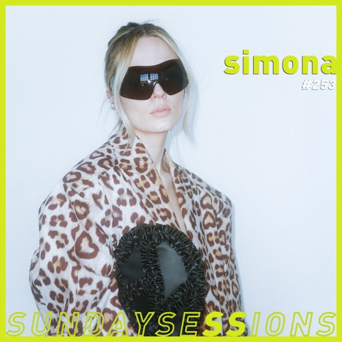 Sunday Sessions'253 | Simona