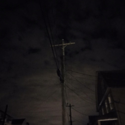 Devil on my shoulders (feat 8711zay)