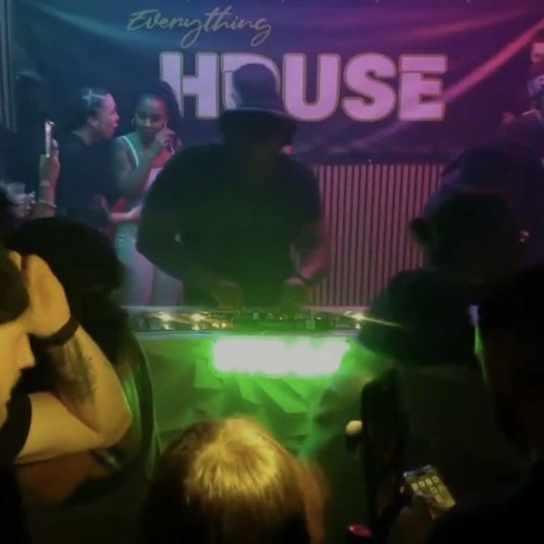 My 30 minute mix for Everything House  @streamzstudio