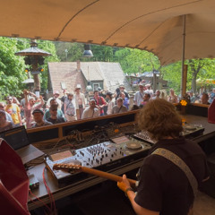 Kammeleon live @ Hai in den Mai 2025 || Backyard Floor