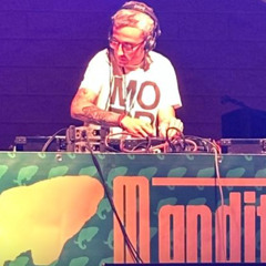 Infinite Size Vinyl set @ Villafranca Sonora
