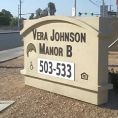 532