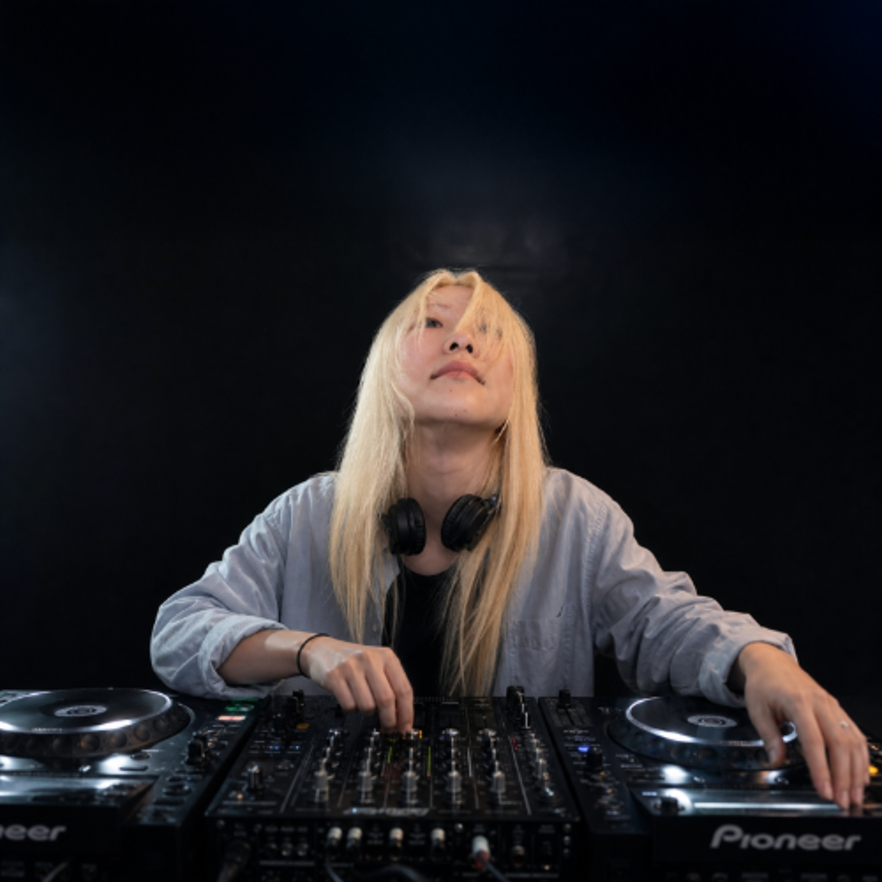 NOT FOR SALE - Yeong Die with KinotKi 06.10.26 | VISLA FM