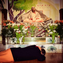 Gour Krsna & Manu- Guruvastakam | SNS Vyasa Puja 01.31.26