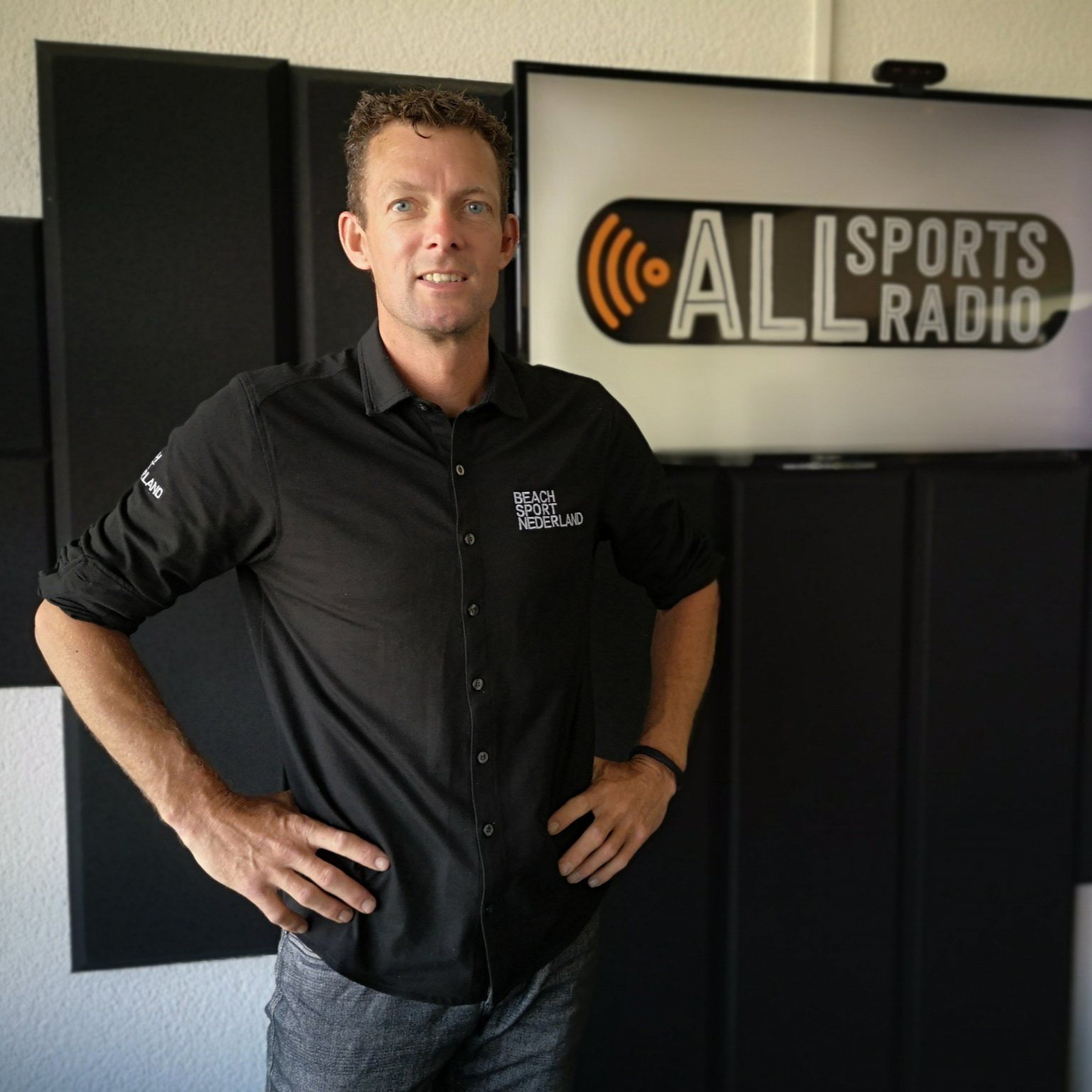 Van bouwen in Borne tot footvolleyen in Kijkduin - ALLsportsradio LIVE! 5 augustus 2026 episode artwork