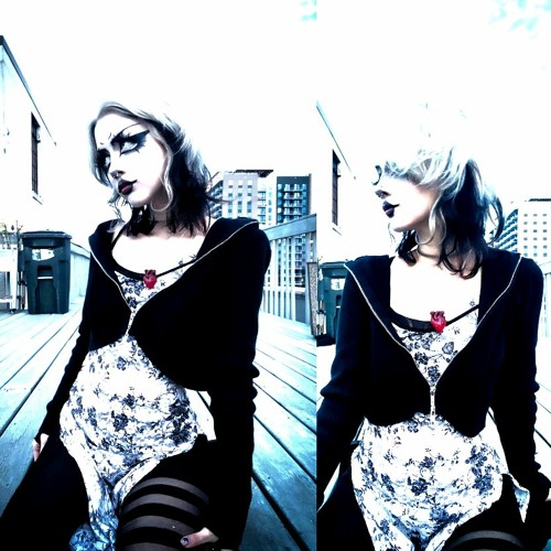 xoxoswitch - 2 emo bitches (shiki xo noahmadethiss)