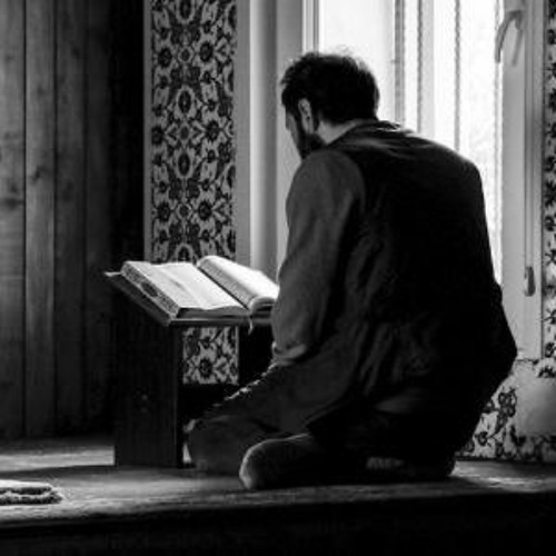 رفعت إلى رب الأنام مطالبي
