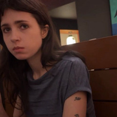 ninguem na favela escuta clairo