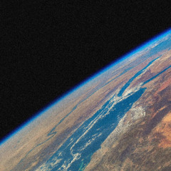 Hoch über dem Boden