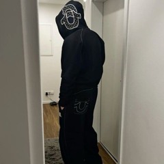 ˚.Trueboy˚.ひ
