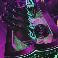 LAK   IN  PENT•HOUSE- Leng®️™️