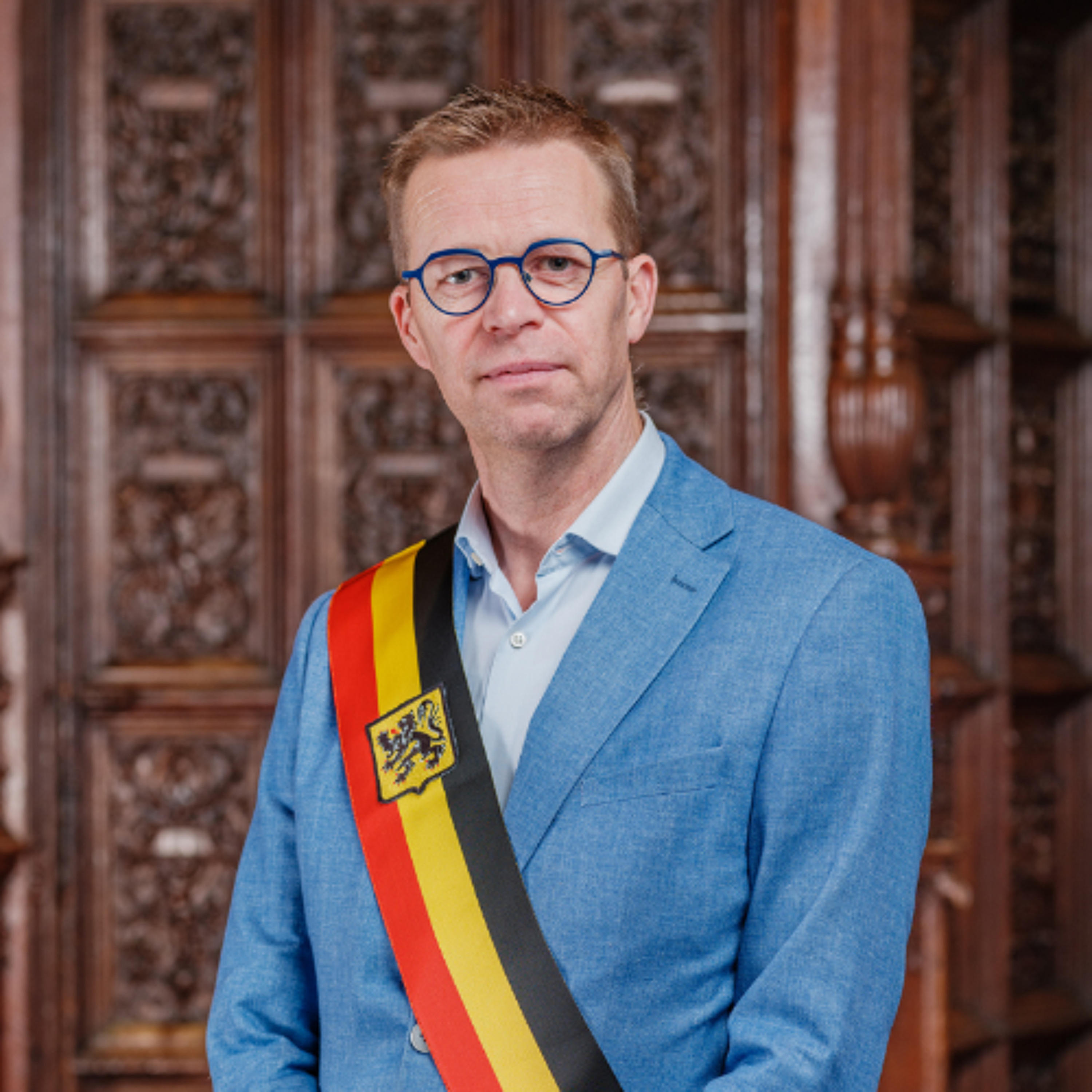 Kritisch Interview met John Adam, burgemeester van Oudenaarde episode artwork
