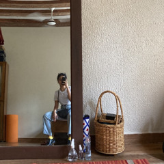 At the bay - The Silhouettes Project