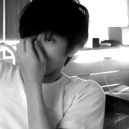 จอมขวัญ – โก๊ะ นิพนธ์