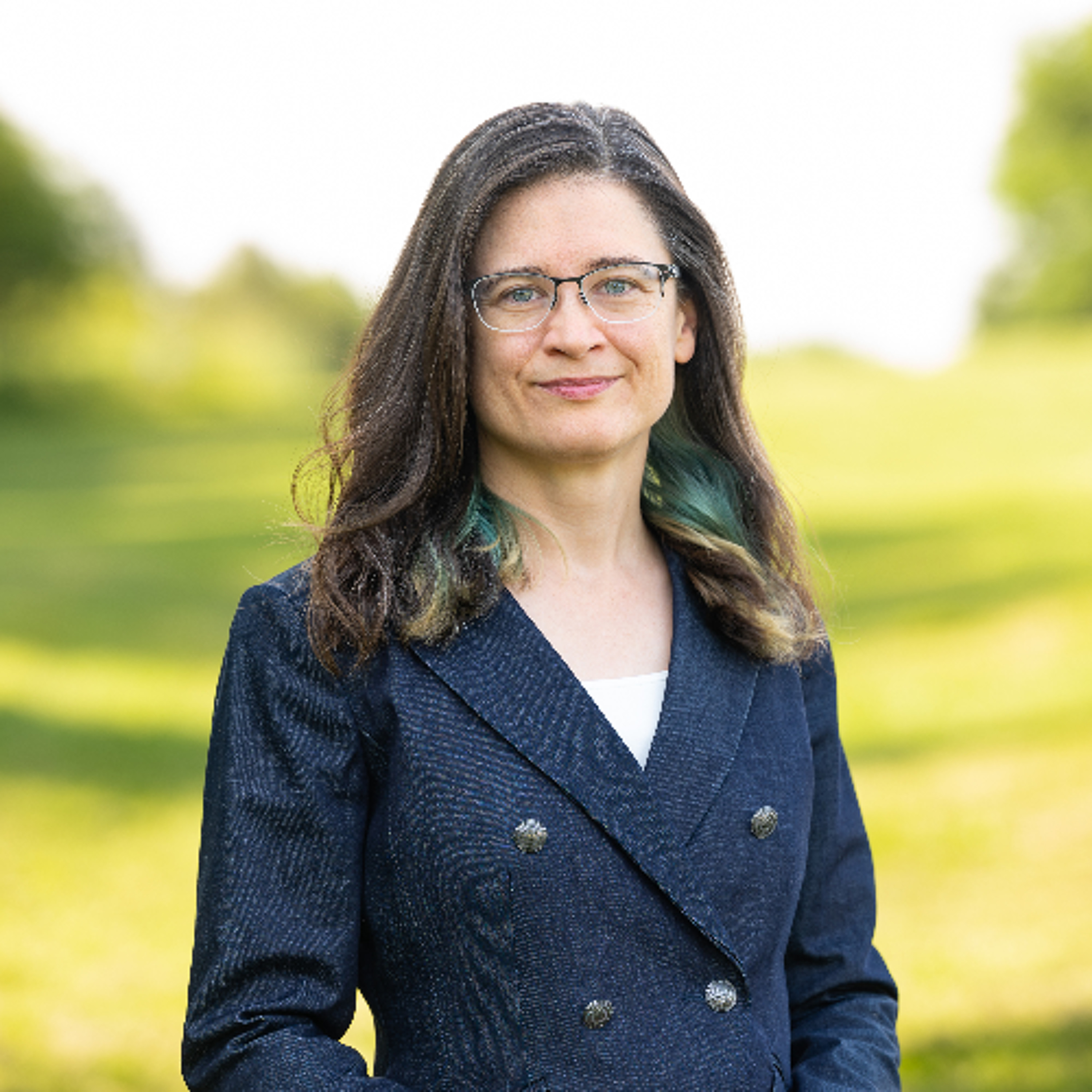 Sustainability Now! | Heidi Trudell | Bird-Friendly Buildings | 12-22-25 episode artwork