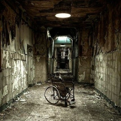 Tonight you belong to me (but you're in a creepy abandoned asylum)
