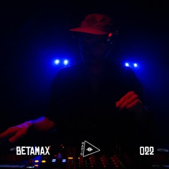 BETAMAX022 | Rheeno