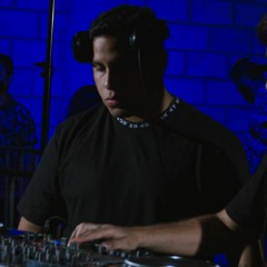 DJ SET
