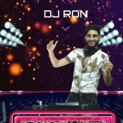 DJ set with pop hits from recent year and 2010's 25.5