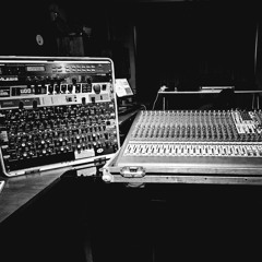 Grau (live pa)